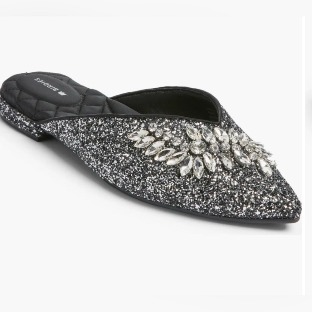 THE SWAN
Jeweled Gunmetal Sparkle 9.5 Birdies - Picture 1 of 12